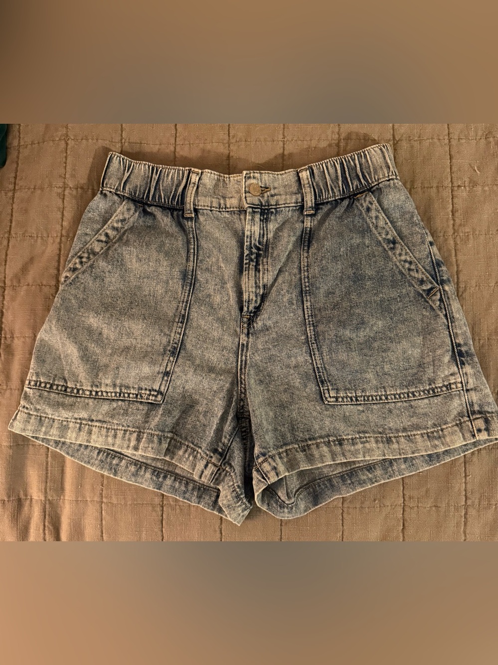 GAP Women's Light Blue Washed Denim Shorts